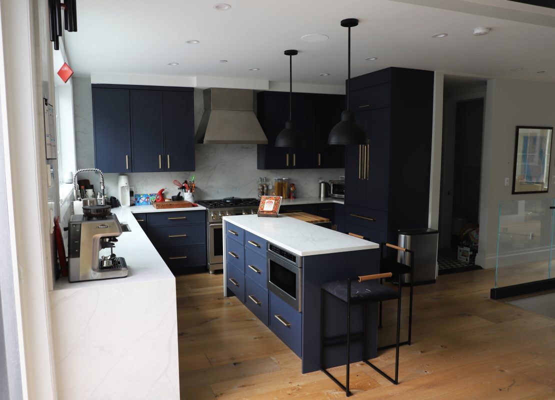 229_devoe_kitchenangle